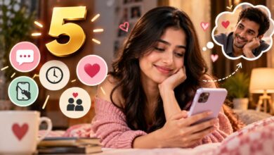 Woman texting her partner on a smartphone with hearts and messaging icons, symbolizing healthy communication and five golden texting rules for relationships.